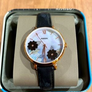 Fossil EUC Beautiful Women’s Jacqueline black leather watch.